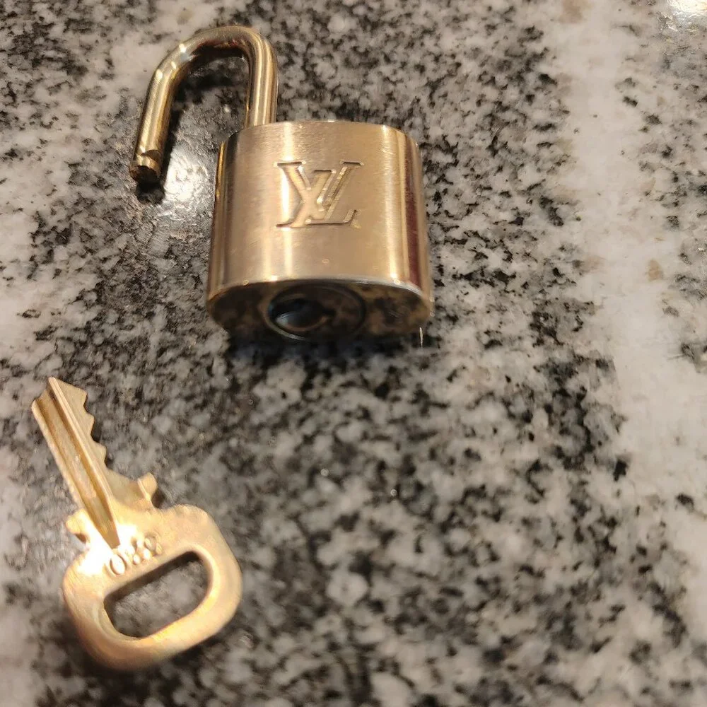 Louis Vuitton Padlock Made in France with Key #320 - Picture 4 of 16